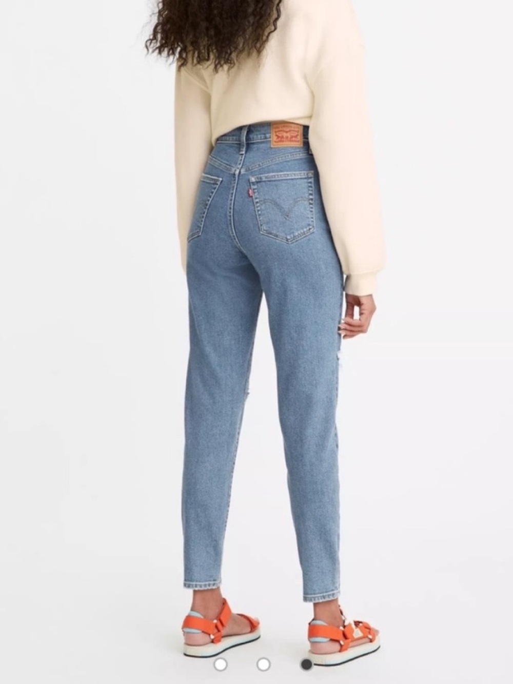 Levi’s High Rise Mom Jeans